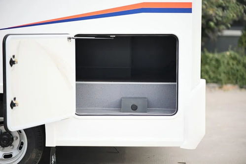 把 頭等艙 搬進房車 這款房車2人旅行有點爽 秦帝追風房車實拍評測